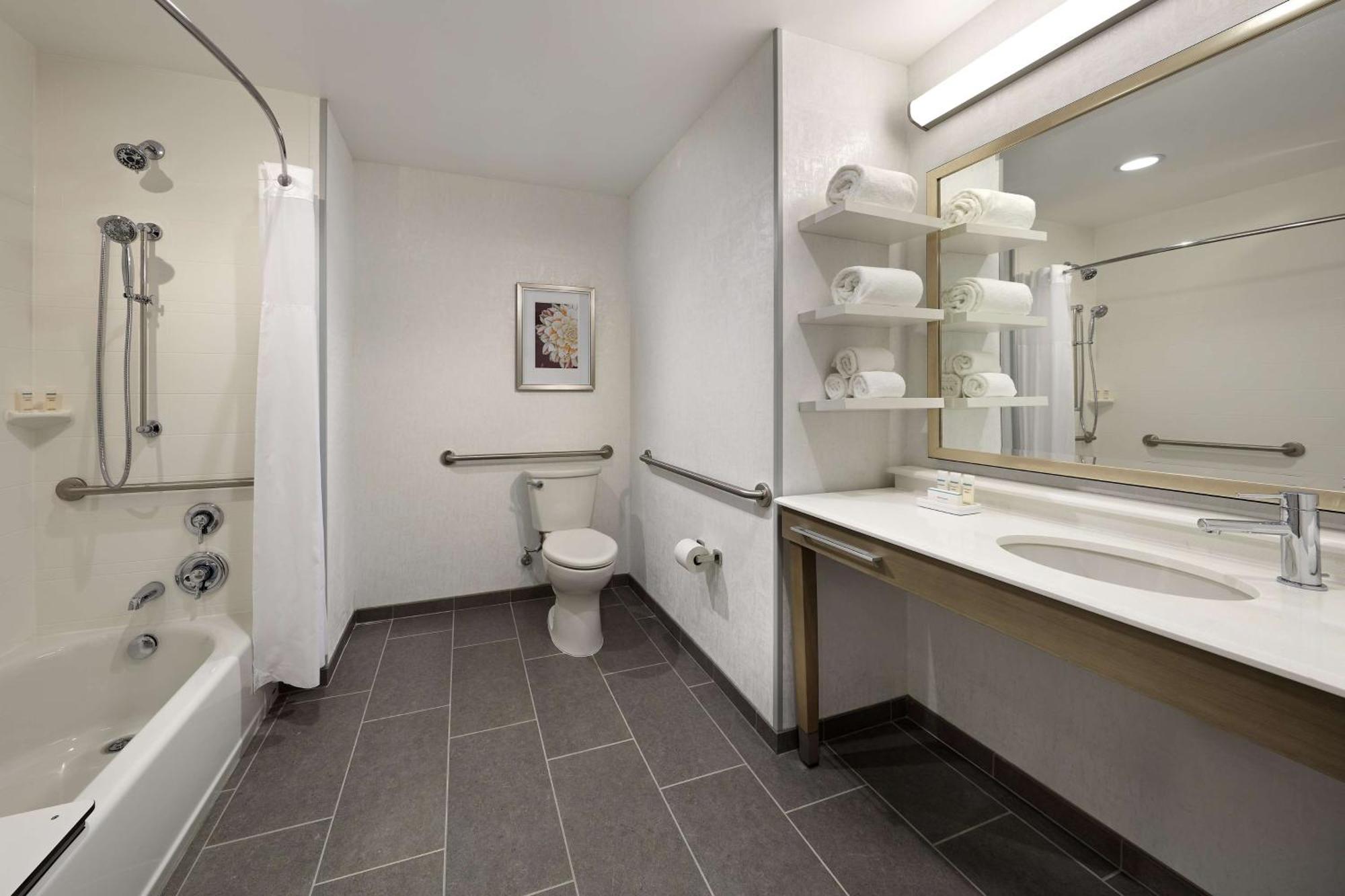 Hampton Inn Long Beach Airport, Ca Bagian luar foto