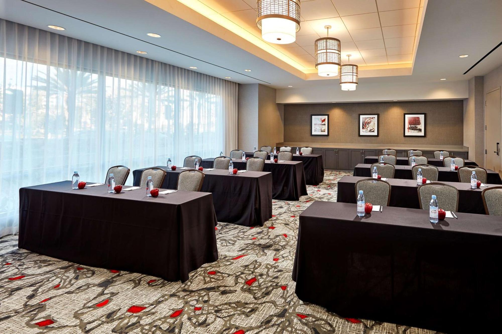 Hampton Inn Long Beach Airport, Ca Bagian luar foto