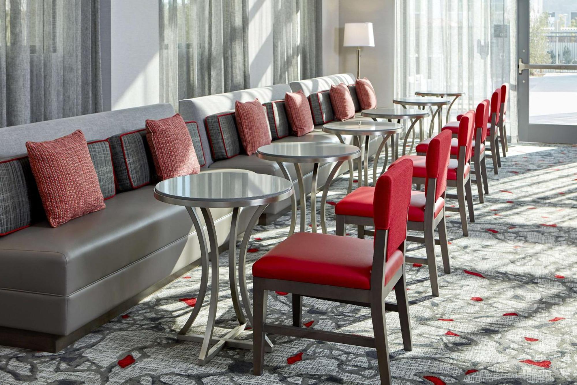 Hampton Inn Long Beach Airport, Ca Bagian luar foto