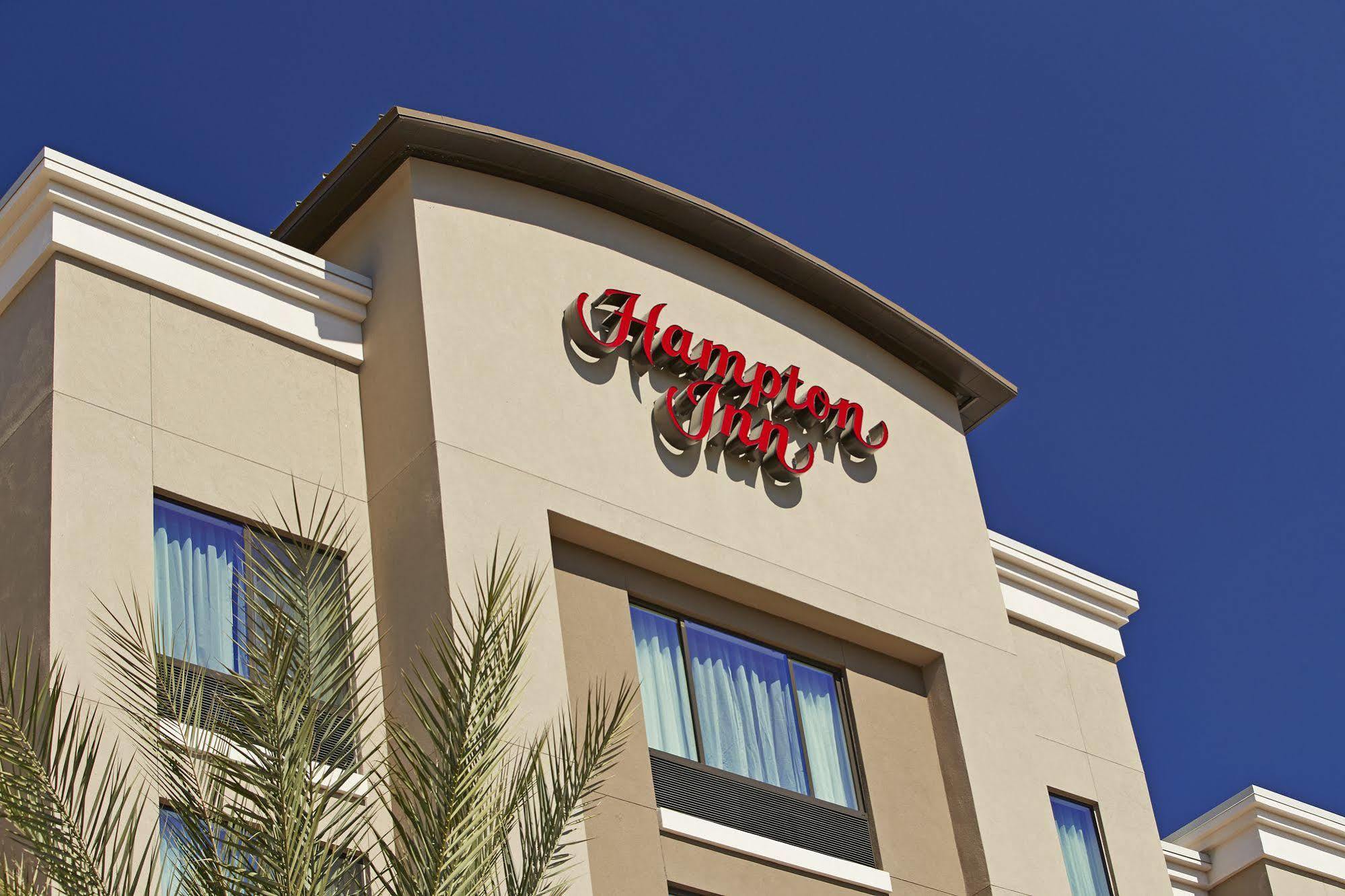 Hampton Inn Long Beach Airport, Ca Bagian luar foto