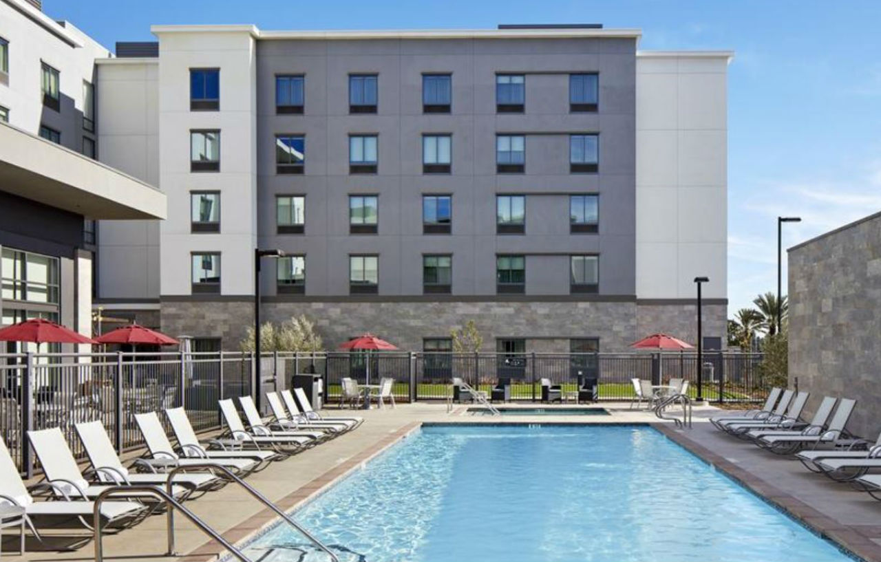 Hampton Inn Long Beach Airport, Ca Bagian luar foto